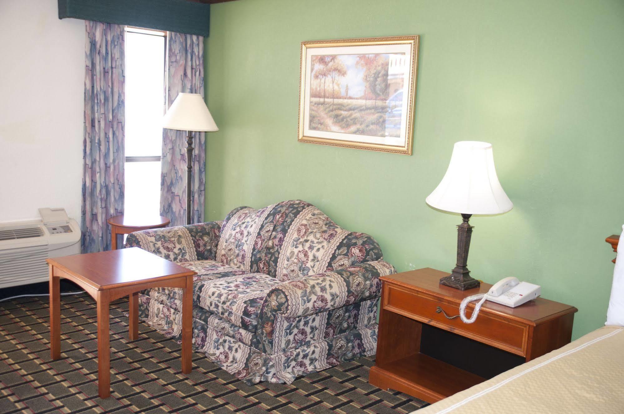 Victorian Inn & Suites Nacogdoches Exterior foto